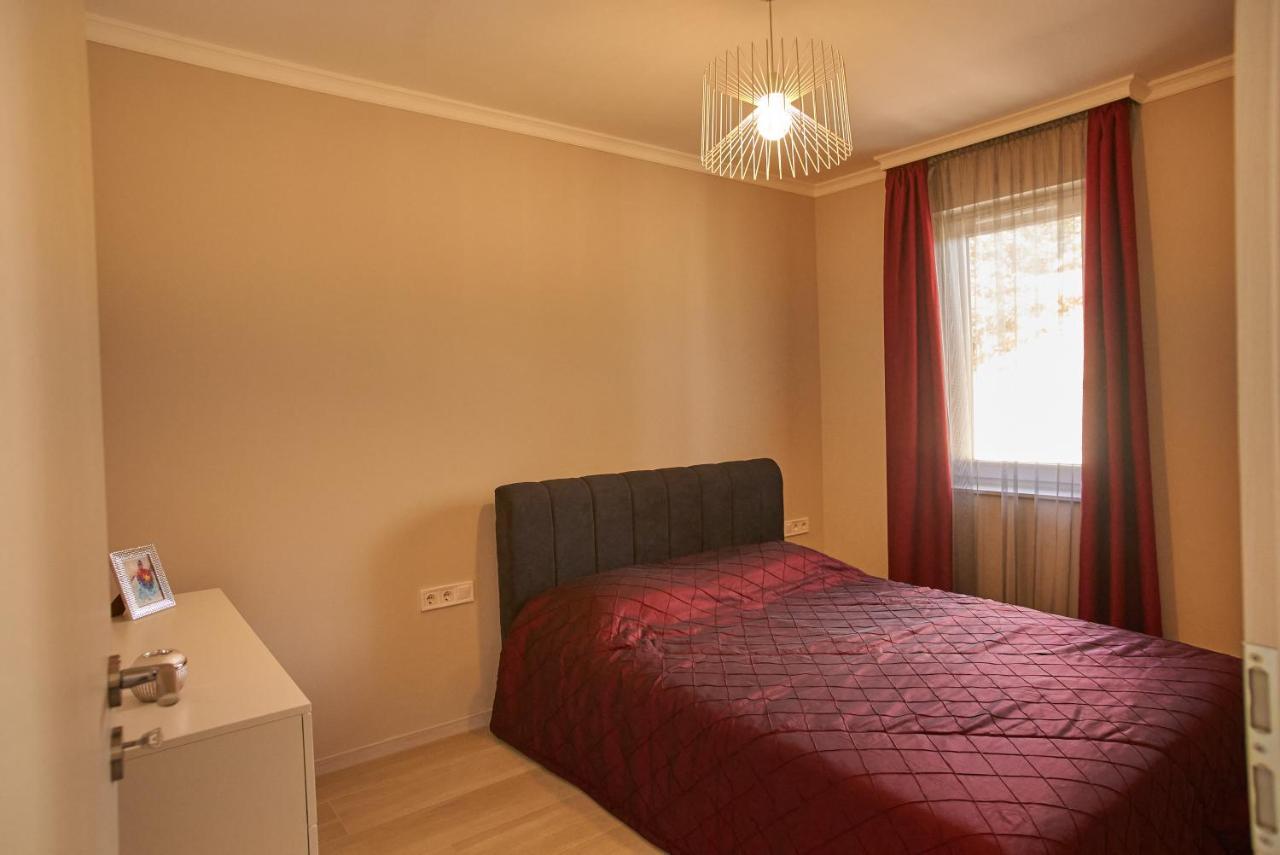 Apartamento Sunlight Red Szeged Exterior foto